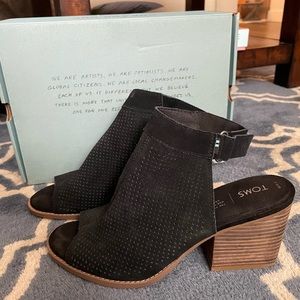 Women’s Toms Grenada Black Suede Heel